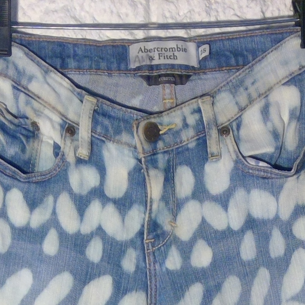 Abercrombie and Fitch  - Art Jeans - Size XS (2)